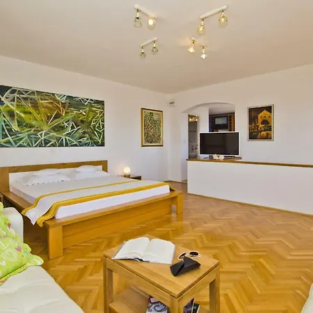 Διαμέρισμα Castle Stambuk *