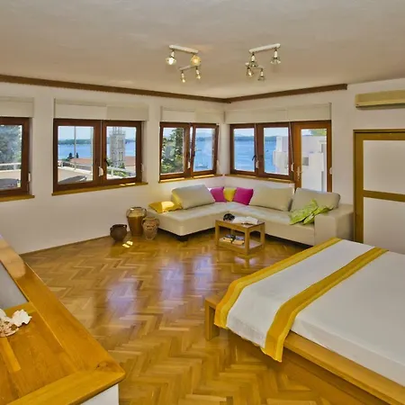 Διαμέρισμα Castle Stambuk Χβαρ