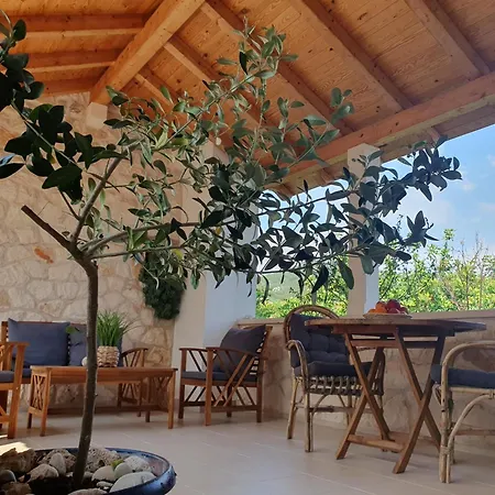 Castle Stambuk Διαμέρισμα *